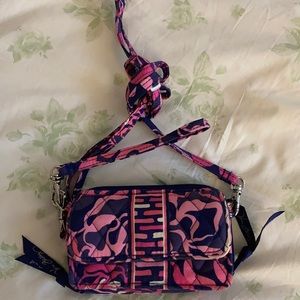 Vera Bradley All in One Crossbody/wristlet